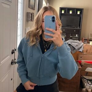 Aritzia boyfriend hoodie